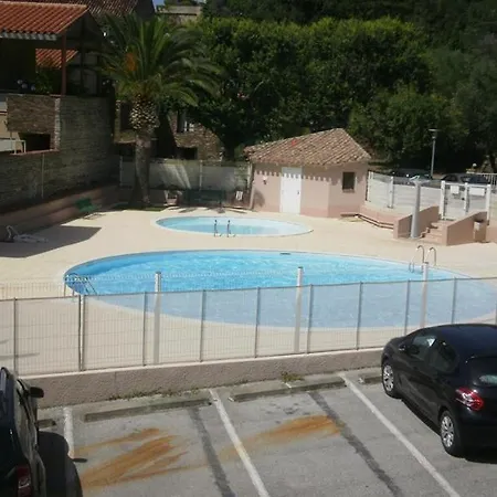 T2 Dans Avec Piscine, Court De Tennis Et Parking Prive 4pa59 Apartment
